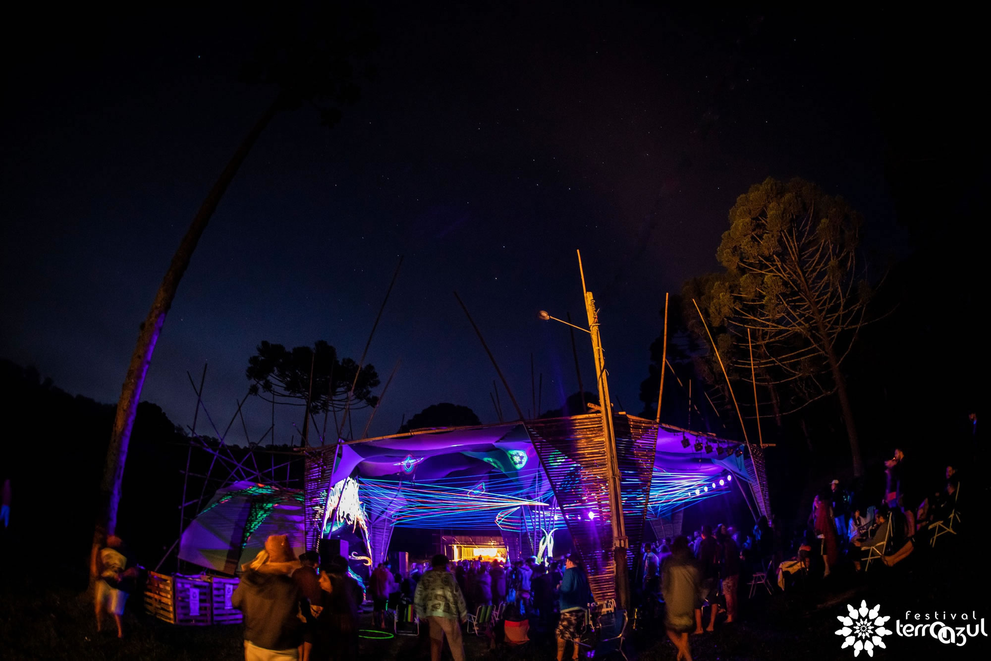 Foto por: Rodrigo Della Fávera e Ana Quesado